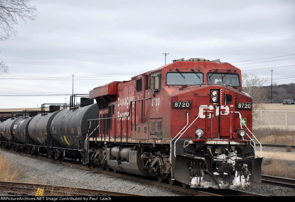 Tied down manifest on the yard lead